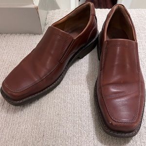 Used Ecco dress shoes size 44. Brown